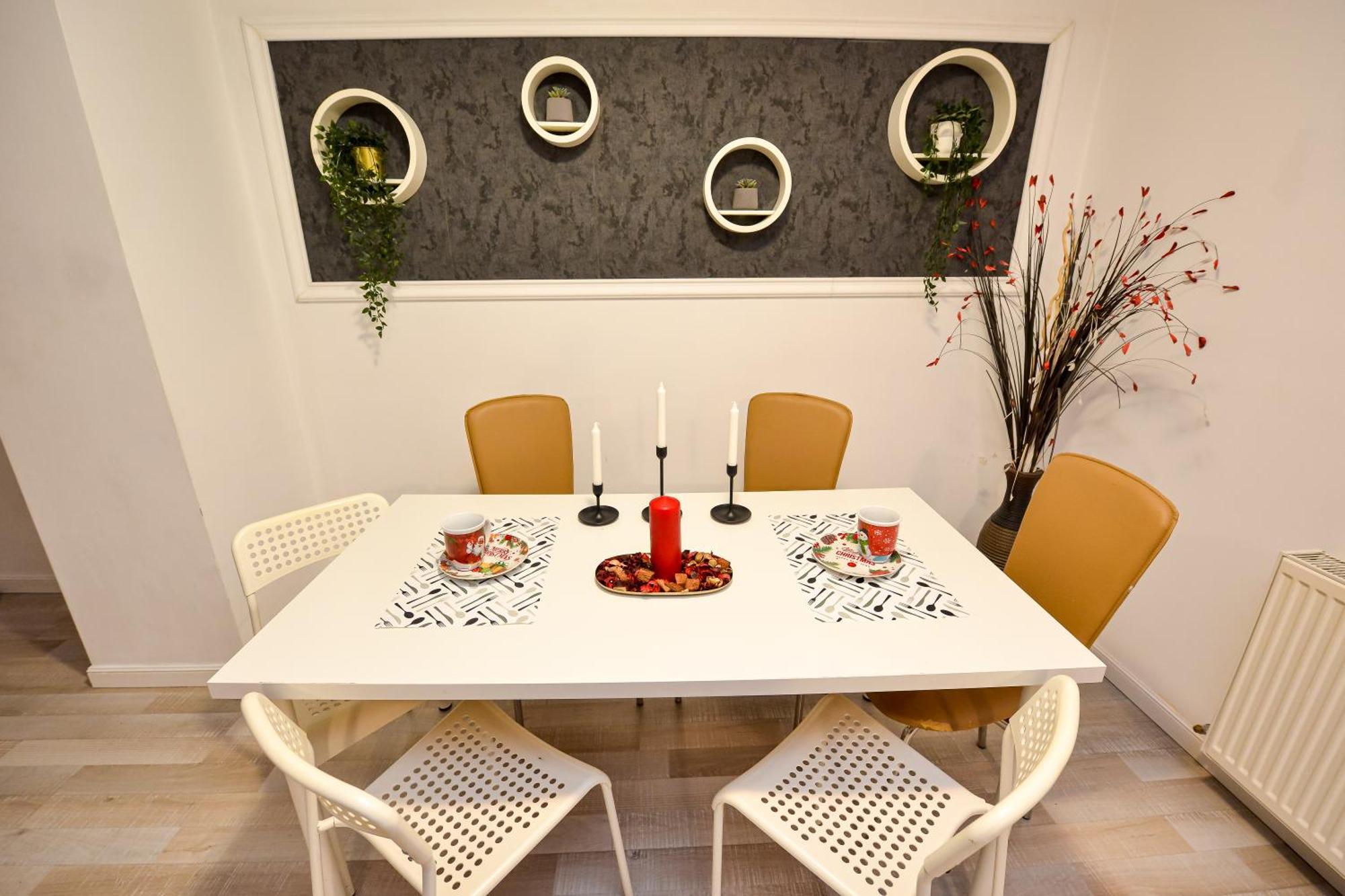 Pierre Cardin Deluxe Apartment With Terrace By Magniflex Bucharest Exterior photo